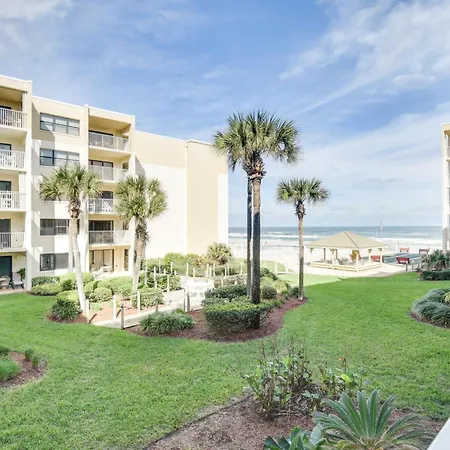 New Smyrna Beach Condo With Ocean-View Balcony!